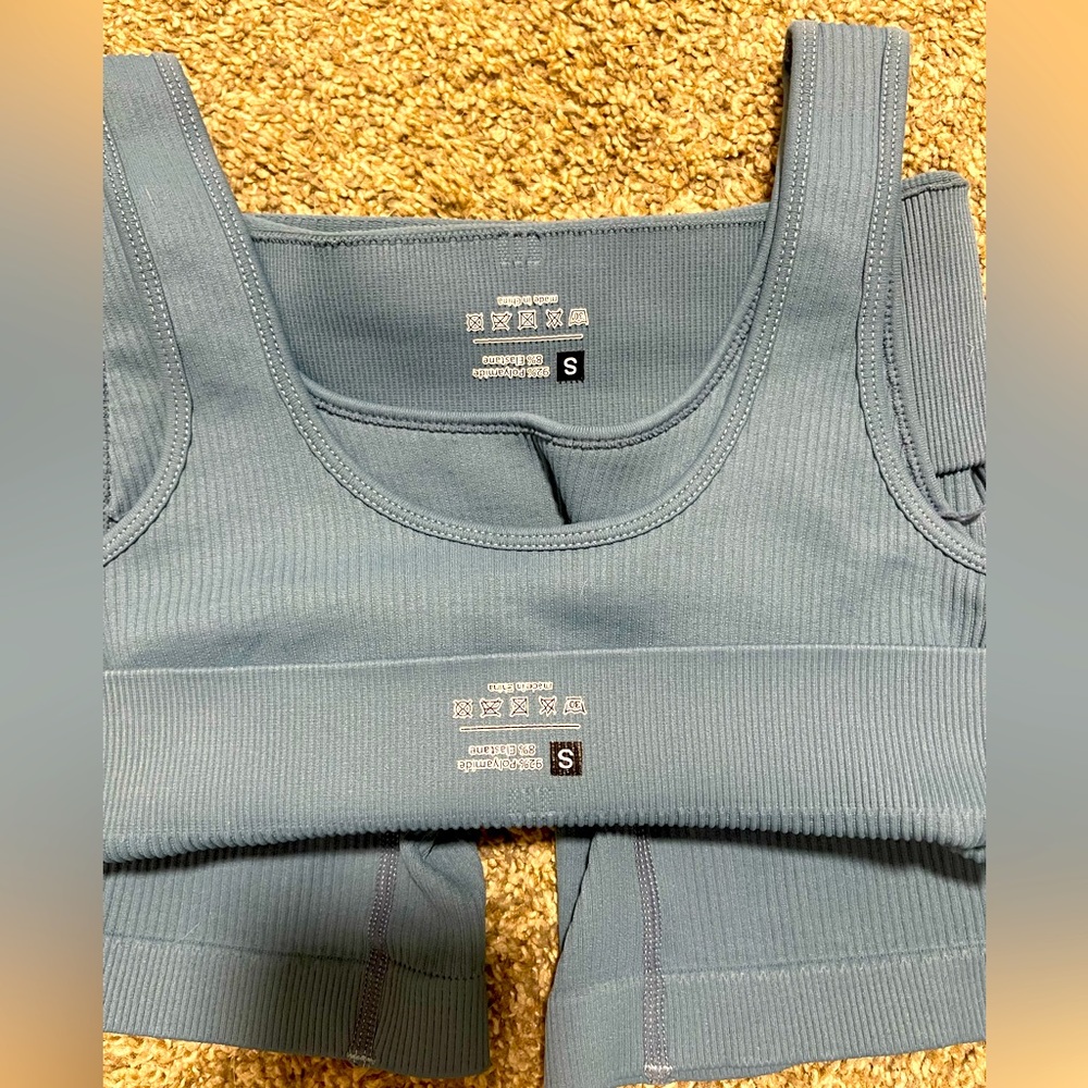 Workout Set - Picture 4 of 4